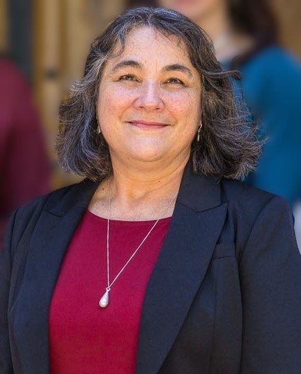 Photo of Professor Tracy Merlin